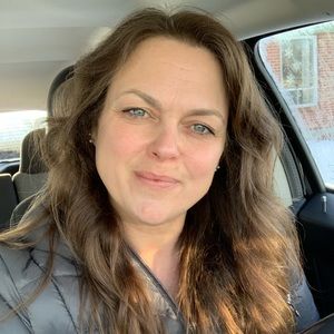 Meet your Posher, Annette